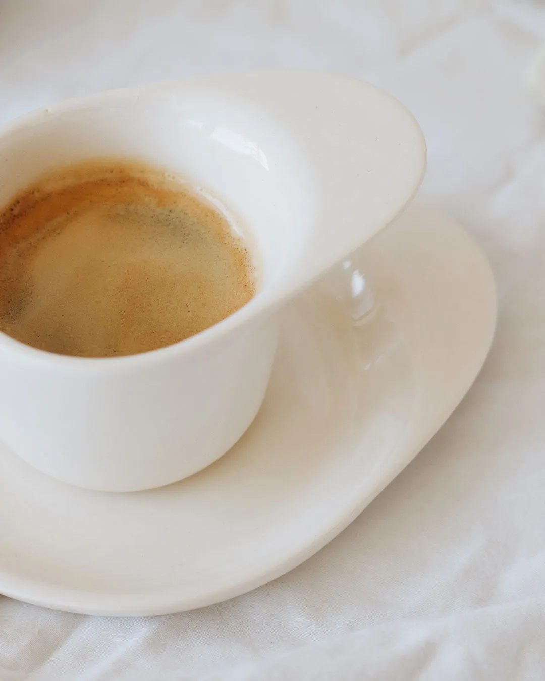 Ameno Espresso Cup with Plate