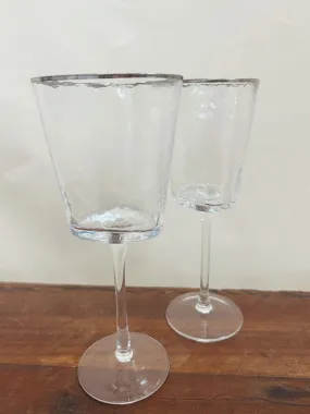 Aperitivo Platinum Triangular Wine Glass