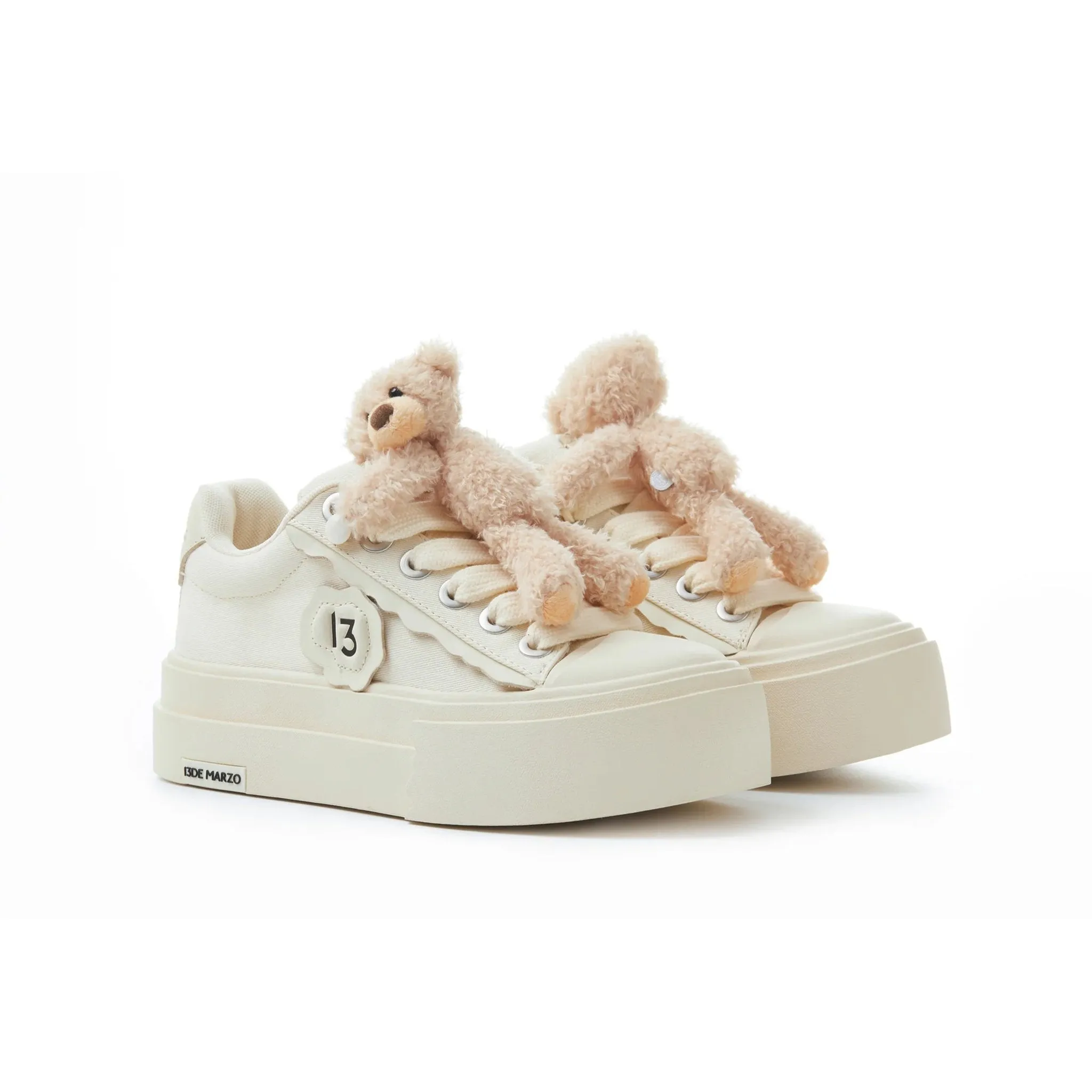 Bear Platform Sneakers in White-