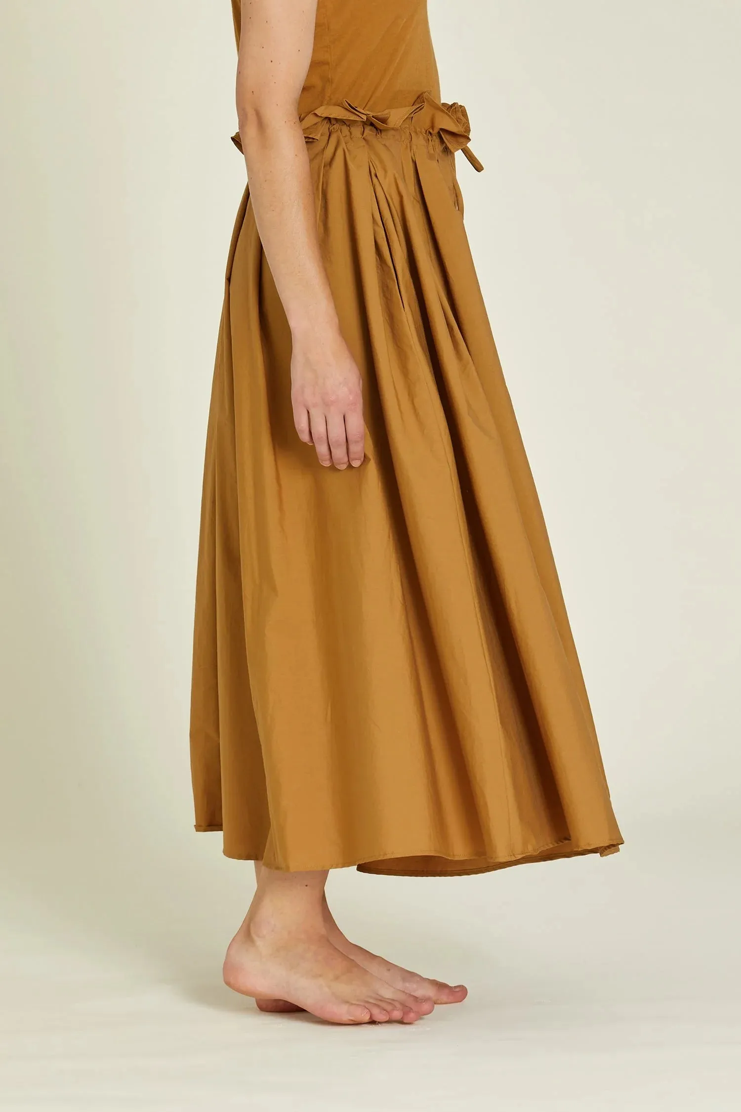 Black Crane   Parachute Skirt Camel