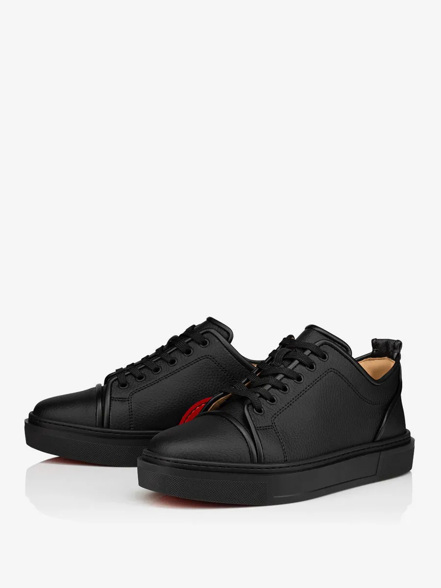 Black Skate Sneakers Round Toe Lace Up Sneakers For Men