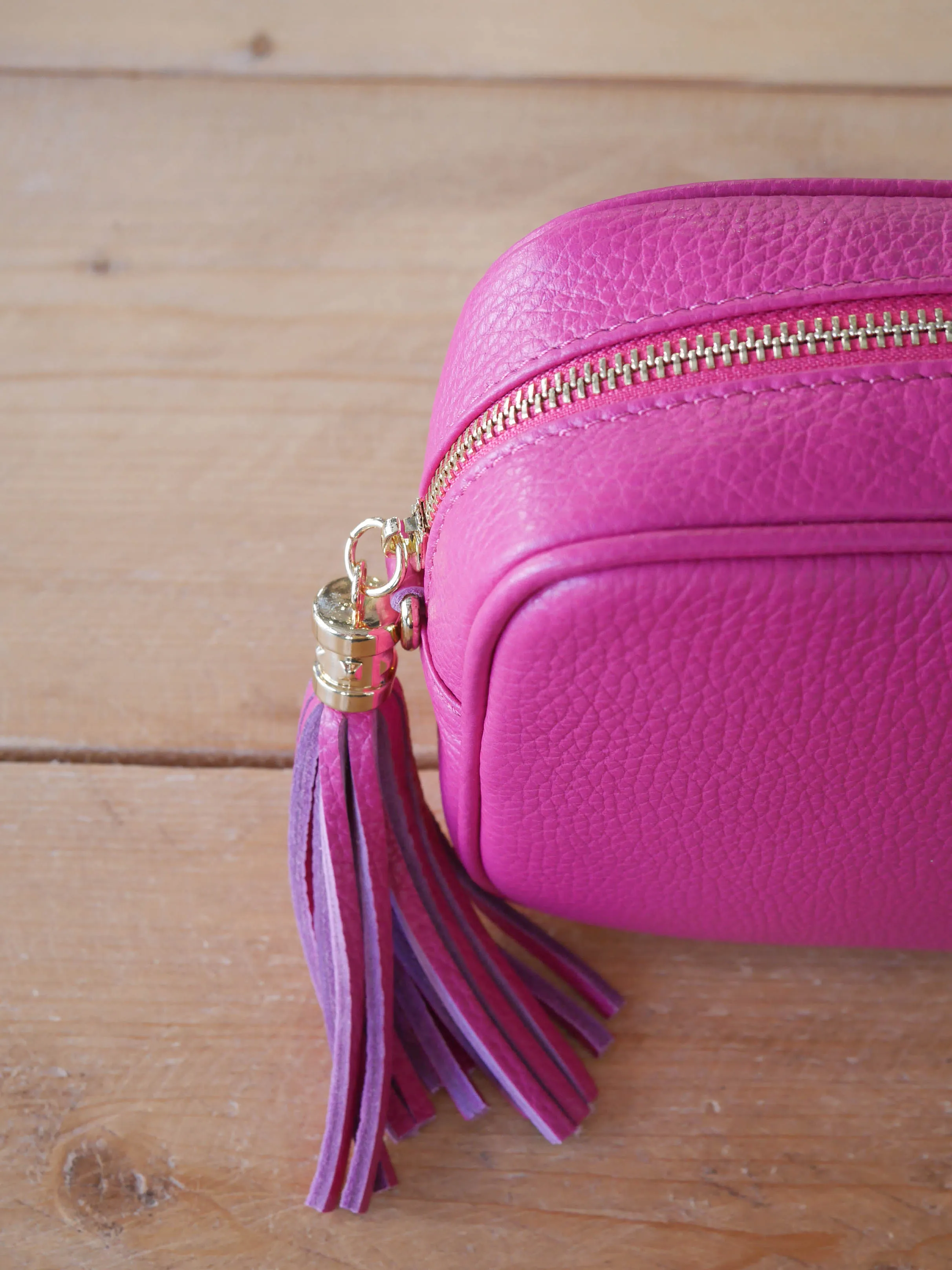 Cross Body Leather Bag Fuchsia