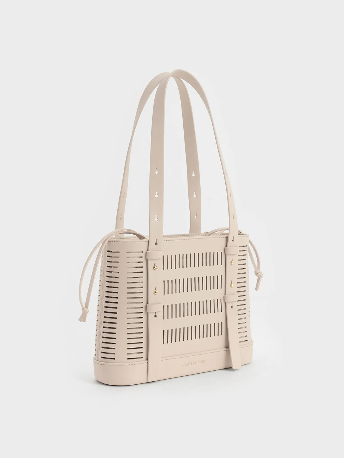 Delphi Cut-Out Bucket Bag - Oat