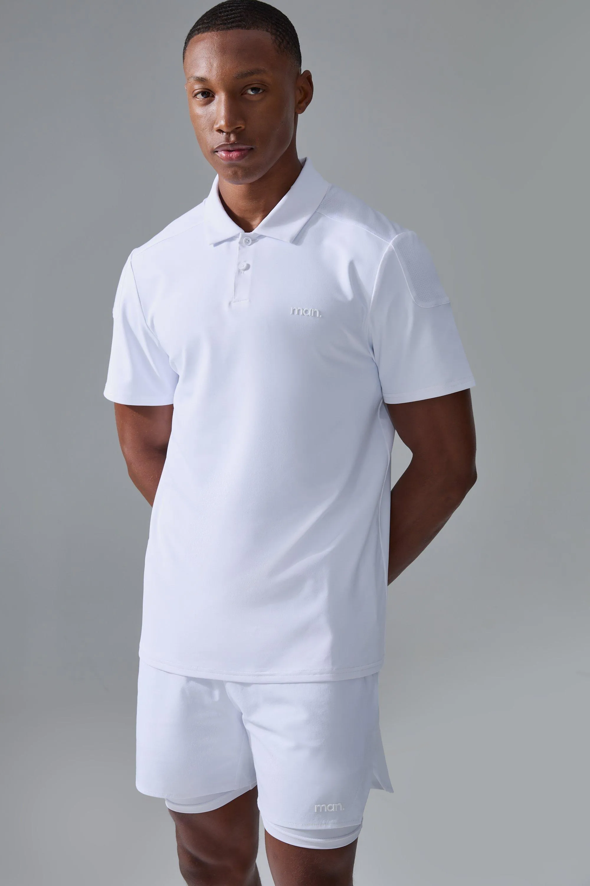 Man Sport Performance Regular Fit Polo