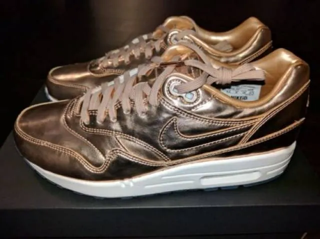 Nike Air Max 1 Premium iD Liquid Metal Bronze Metallic R...