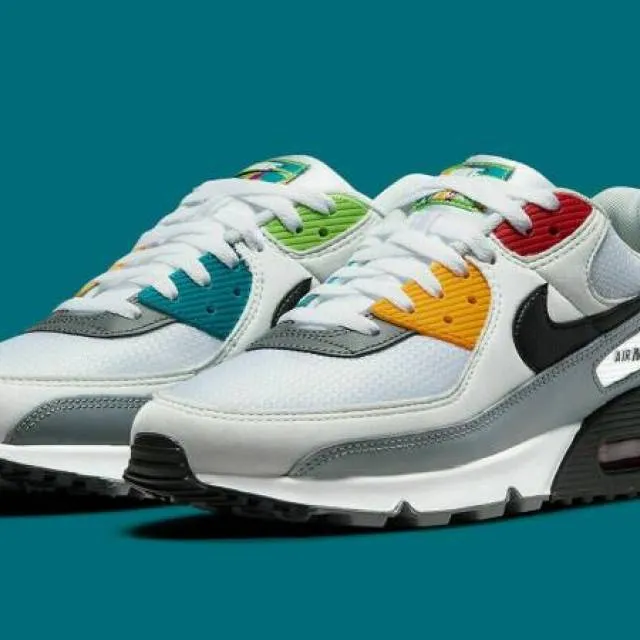 Nike Air Max 90 Peace & Love Swoosh White Black Red Phot...