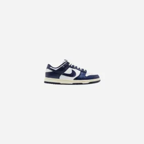 NIKE  NIKE DUNK LOW PRM VINTAGE NAVY (WOMEN'S)