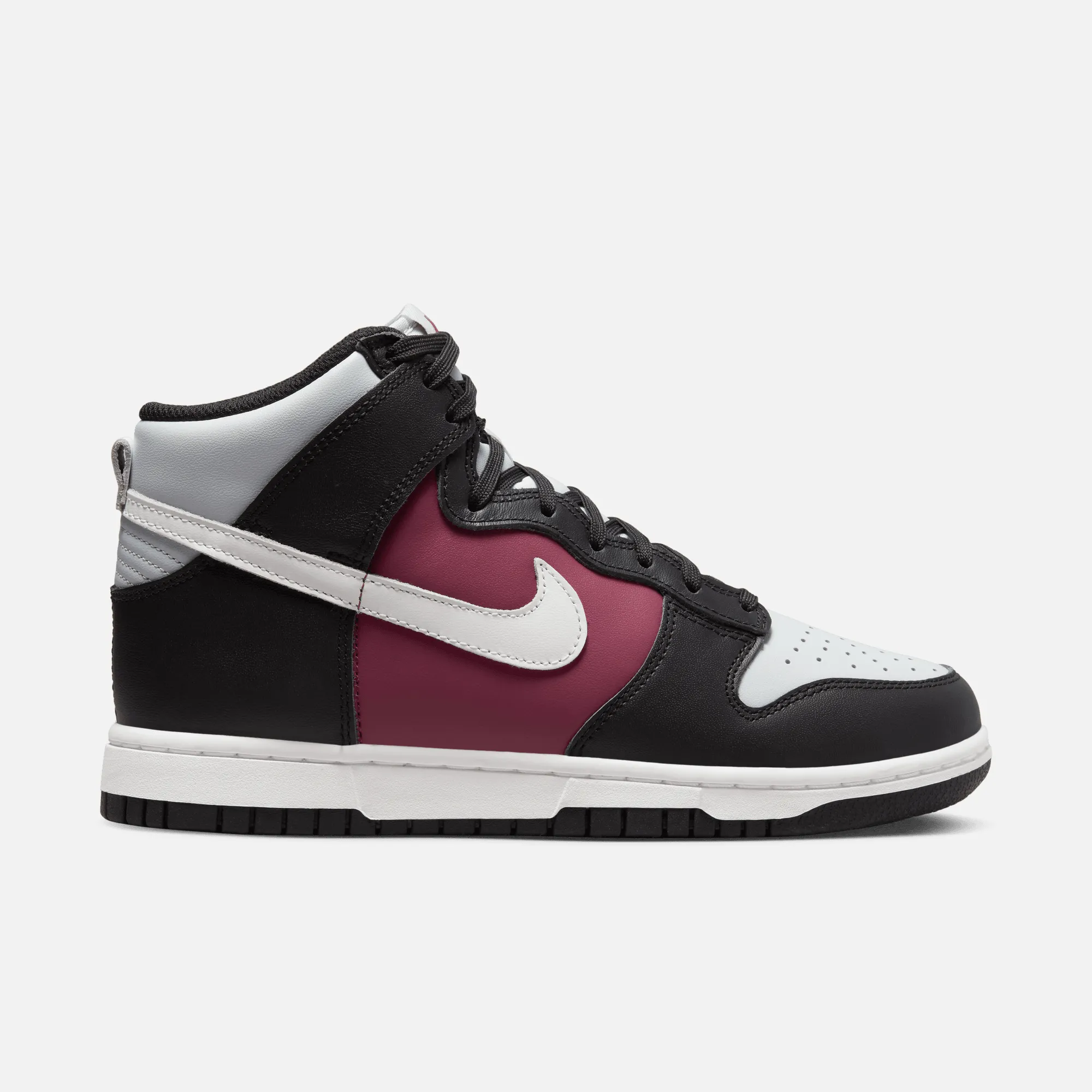 Nike Women's Dunk High Black Summit White