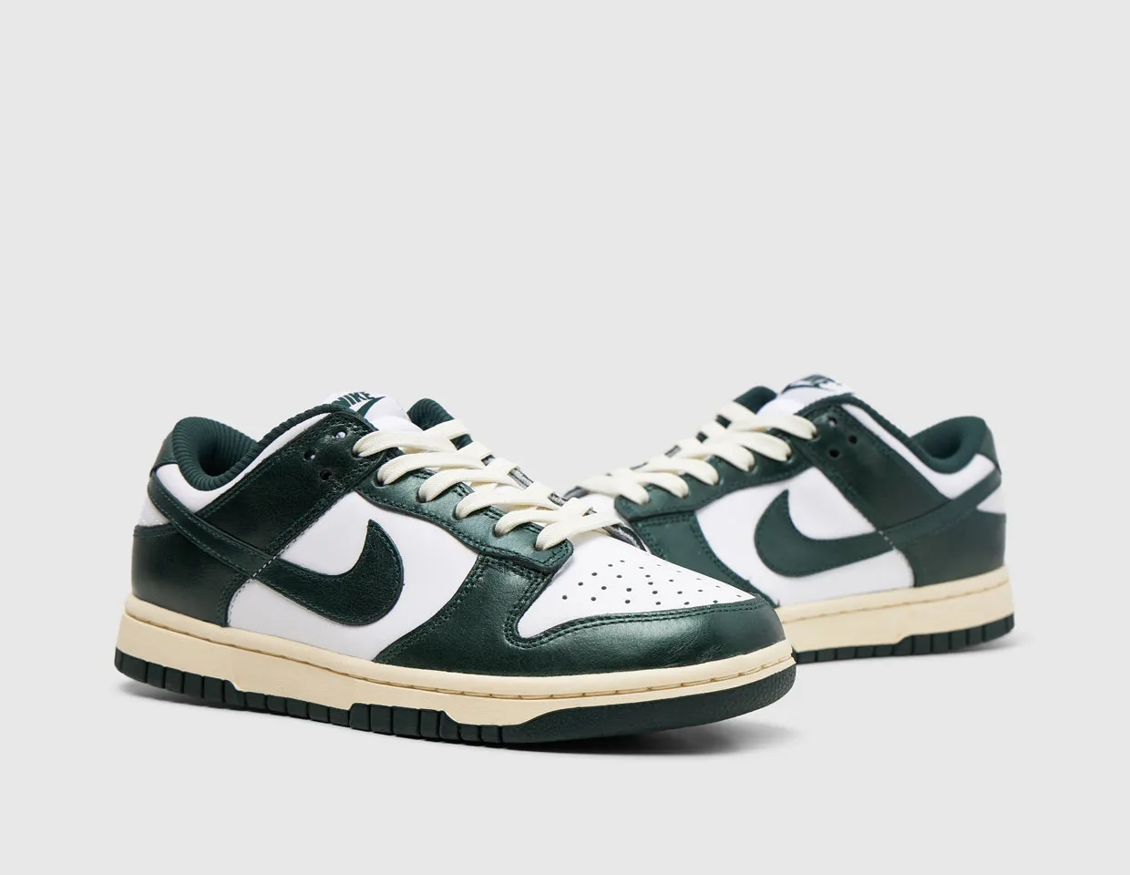 Nike Women's Dunk Low White / Pro Green - Coconut Milk