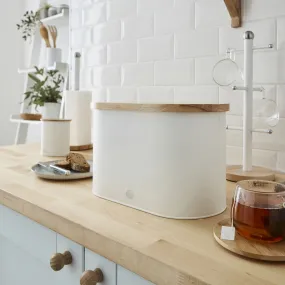 Nordic Bread Bin With Cutting Board - White