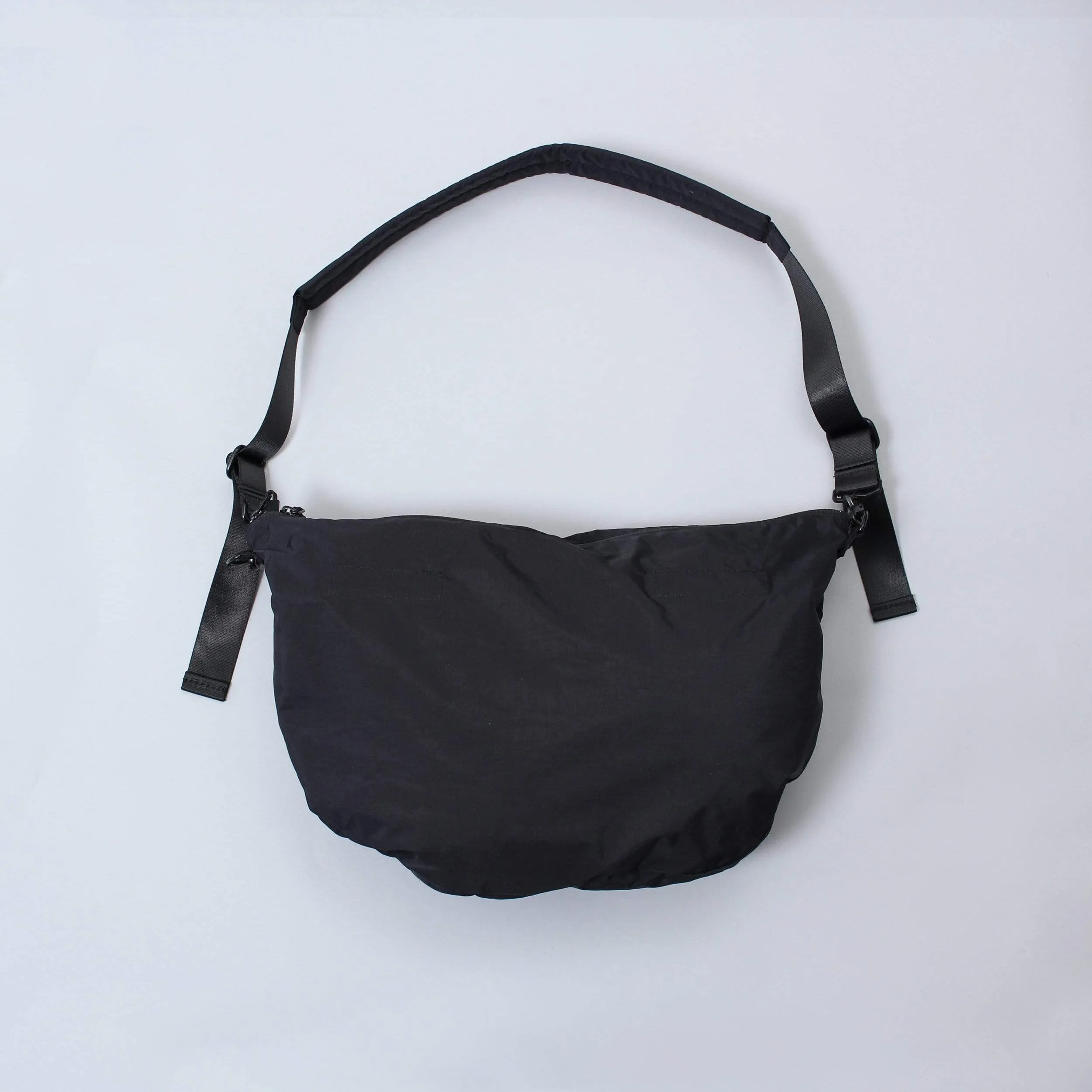 Pop Trading Body Bag Black / White